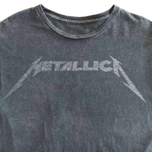 Metallica Vintage T-shirt Distressed Grunge Metallica Rock Band Concert Tee - Picture 4 of 15